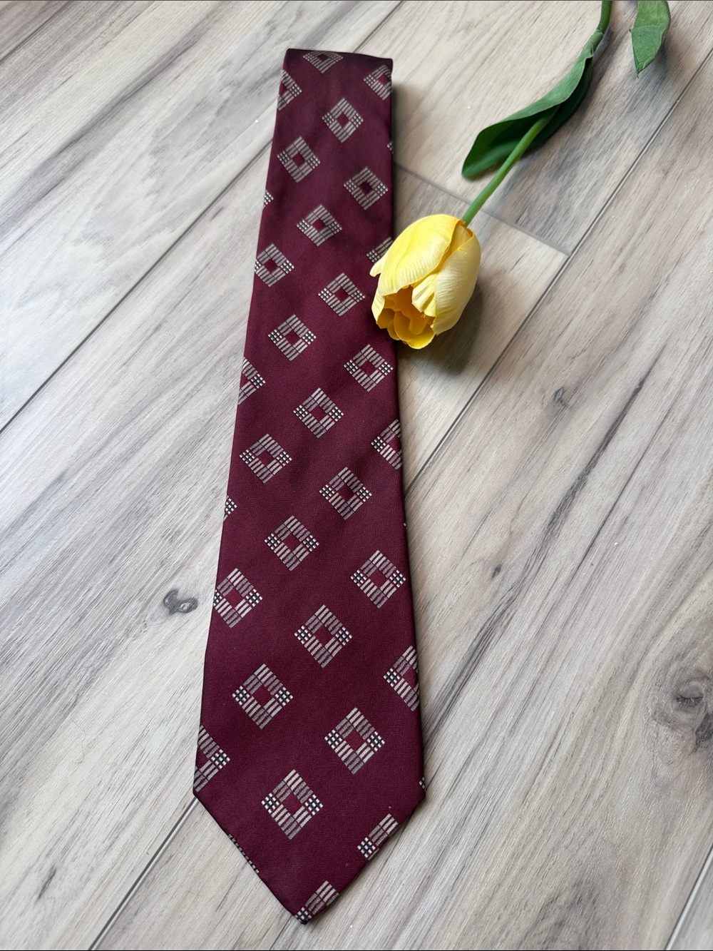 Vintage Burberrys of London tie